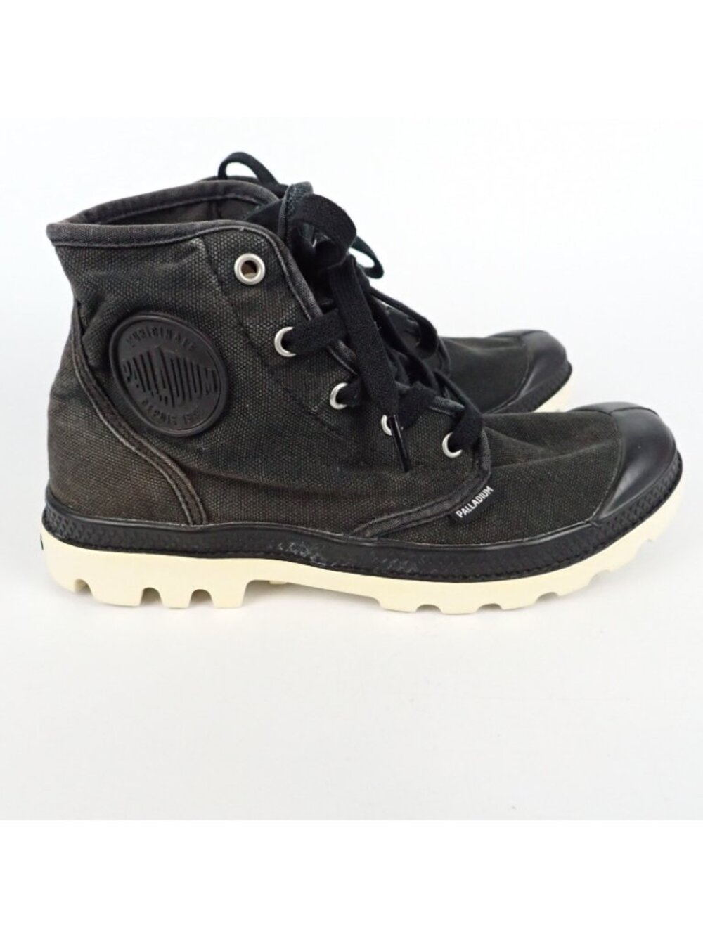 Palladium Pampa Hi Canvas Boots Black/White Women Size 8.5 US / 6.5 UK Preowned - Picture 4 of 7